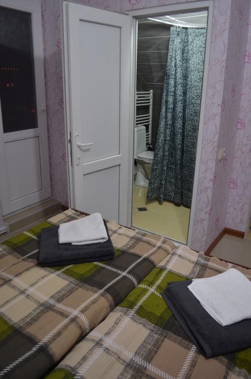 Alex'S Cosy Guesthouse Tbilisi Kamer foto