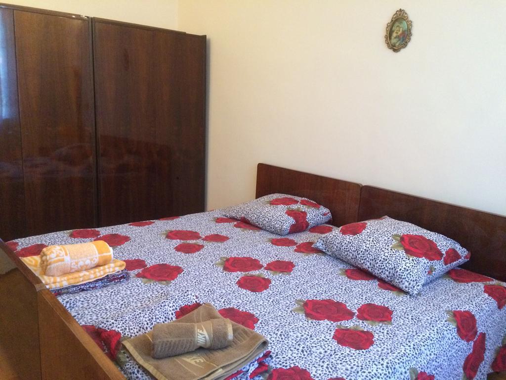 Alex'S Cosy Guesthouse Tbilisi Buitenkant foto