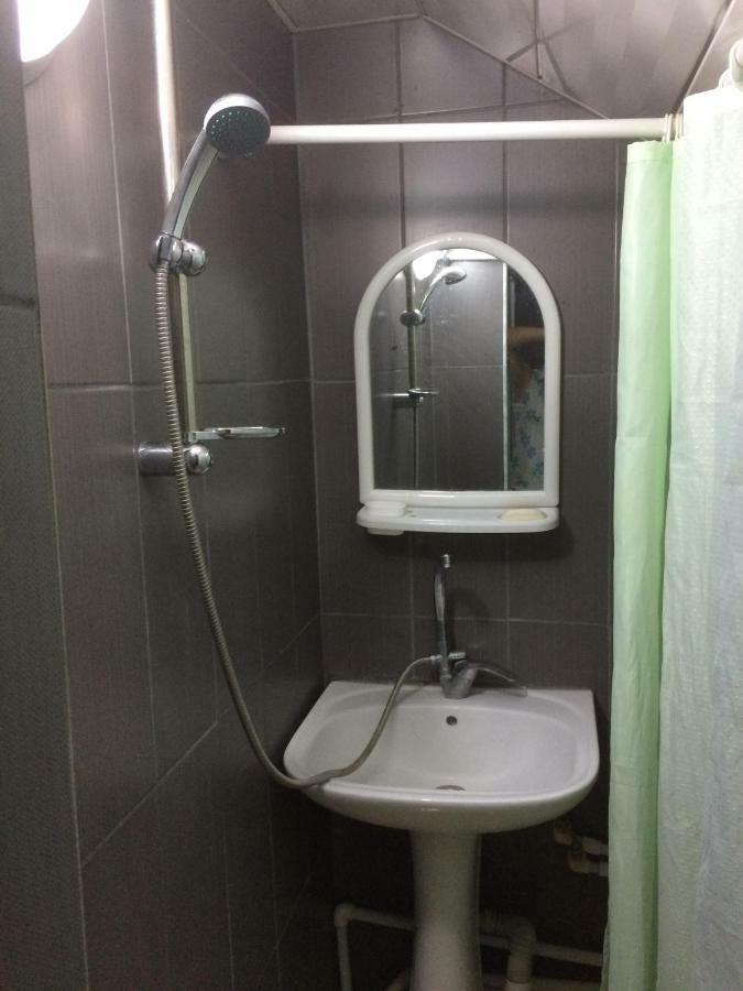 Alex'S Cosy Guesthouse Tbilisi Buitenkant foto